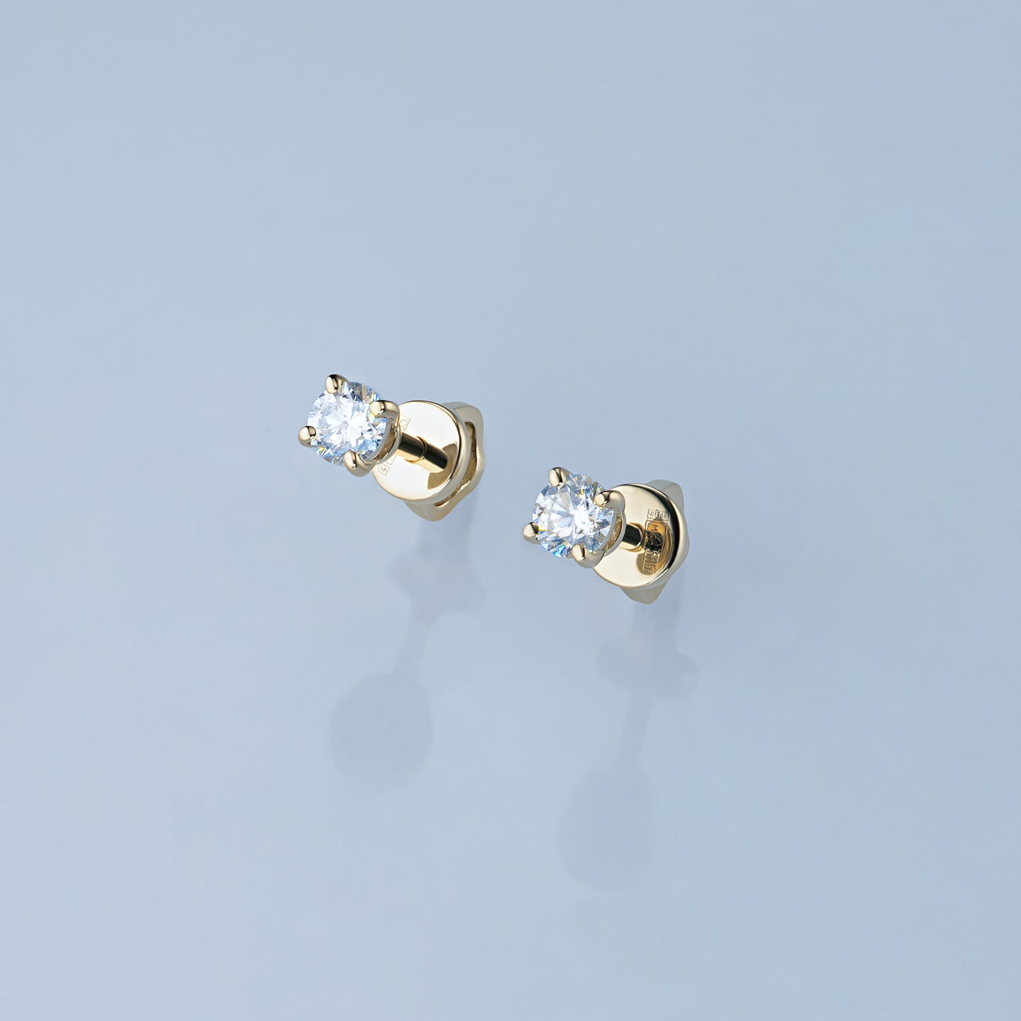 14K Yellow Gold Earring Studs with Natural Diamonds 0.940 CT.TW