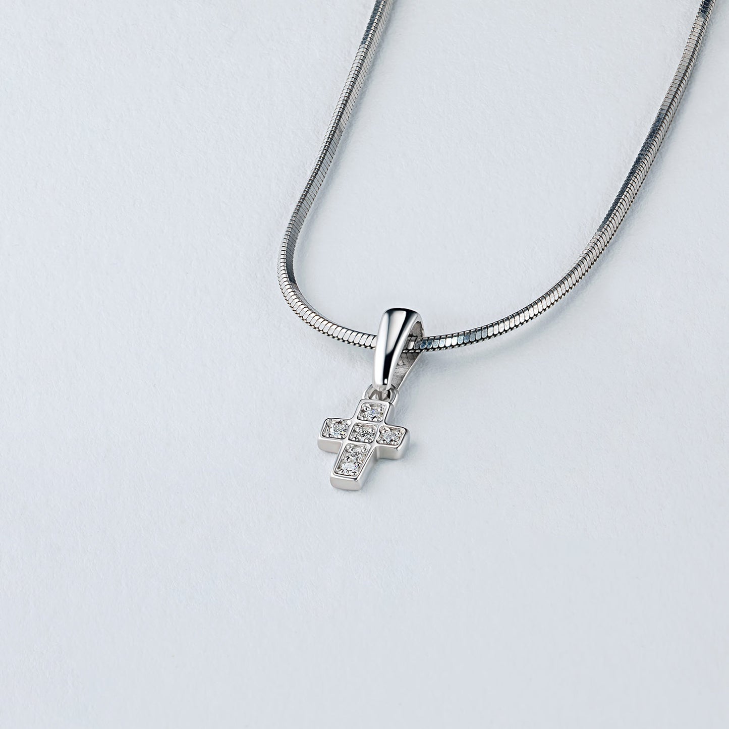14K Yellow Gold Pendant with Natural Diamonds 0.290 CT.TW