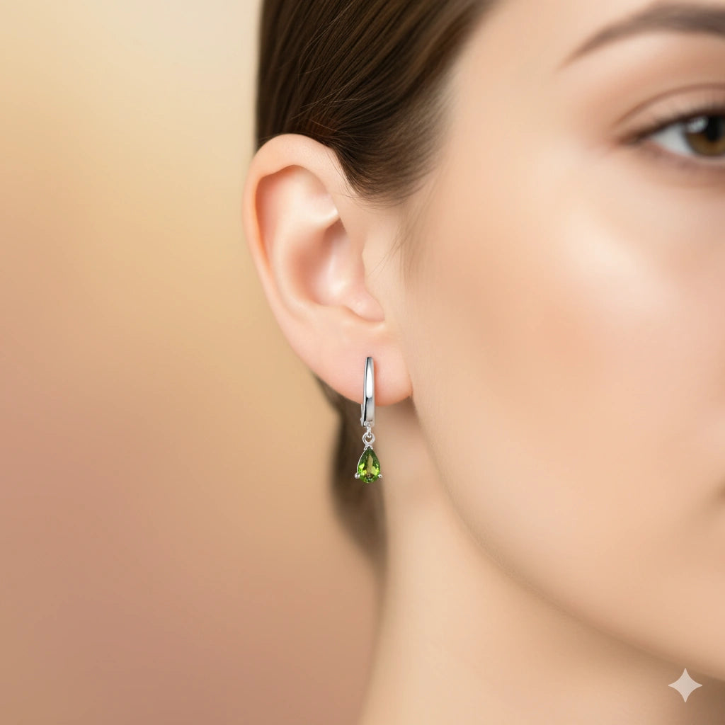 Sterling Silver Earrings with Chrome diopside 0.890 CT.TW