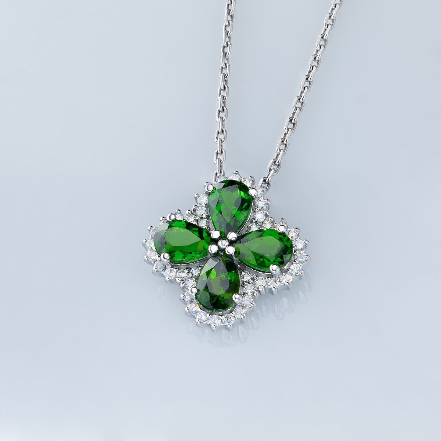 14K White Gold Pendant with Chrome diopside and Lab-Created Diamonds 10.000 CT.TW