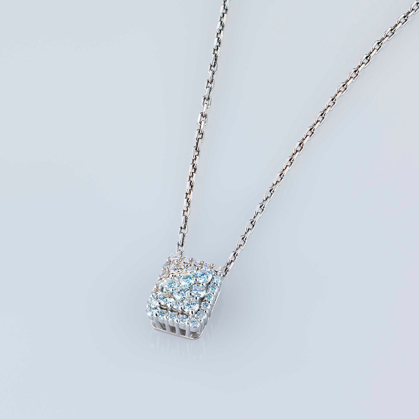14K White Gold Pendant with Natural Diamonds 3.670 CT.TW