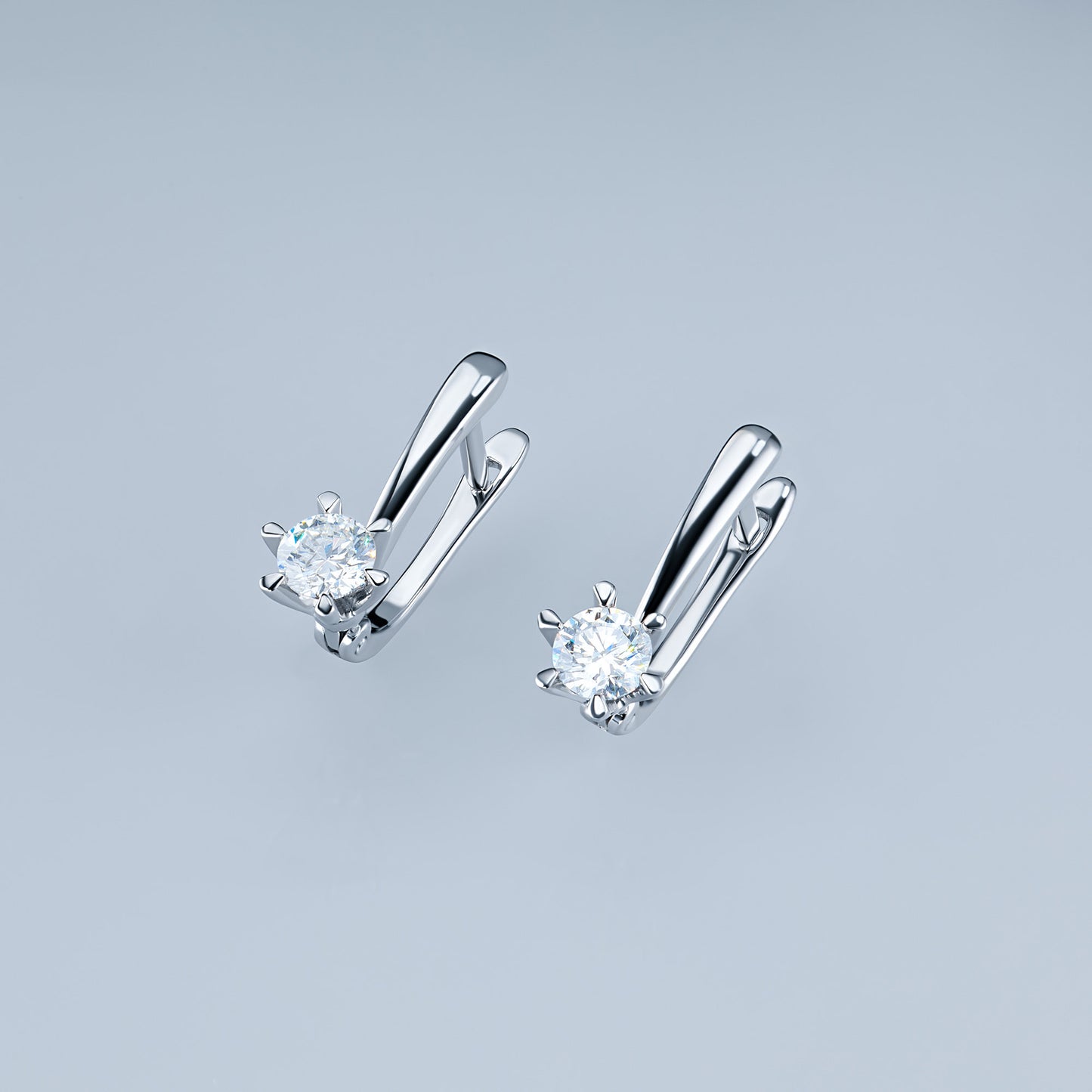 14K White Gold Earrings with Natural Diamonds 0.600 CT.TW
