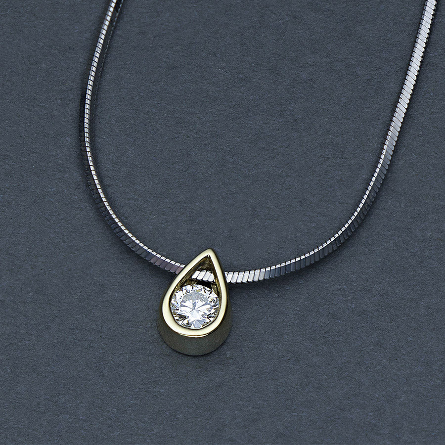 14K Yellow Gold Pendant with Natural Diamonds 0.240 CT.TW