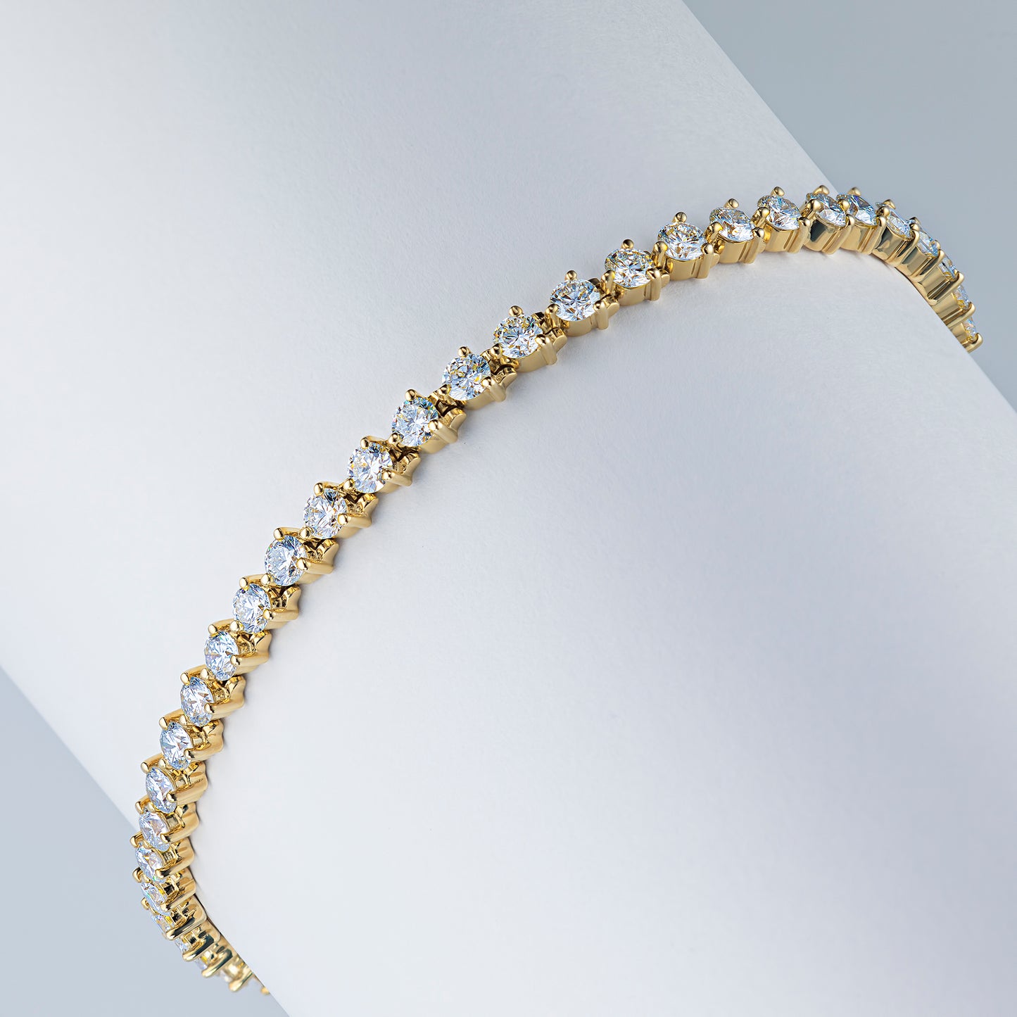14K Yellow Gold Bracelet with Natural Diamonds 128.610 CT.TW