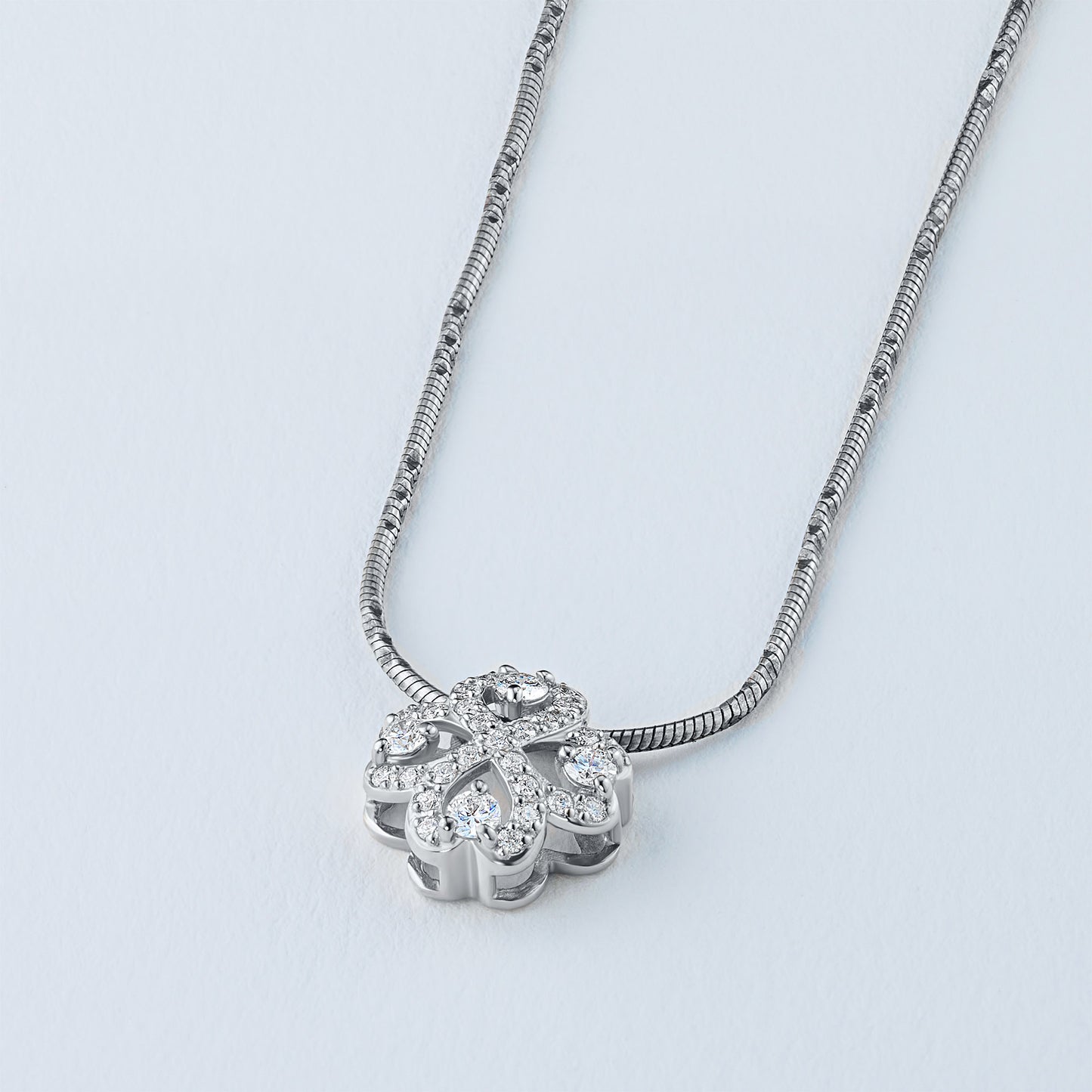 14K White Gold Pendant with Natural Diamonds 5.140 CT.TW
