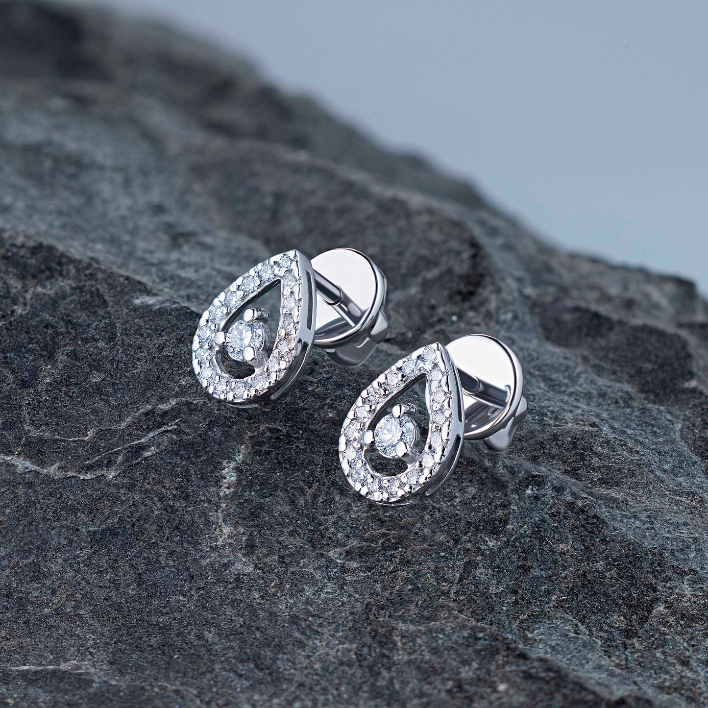 14K White Gold Earring Studs with Natural Diamonds 4.780 CT.TW