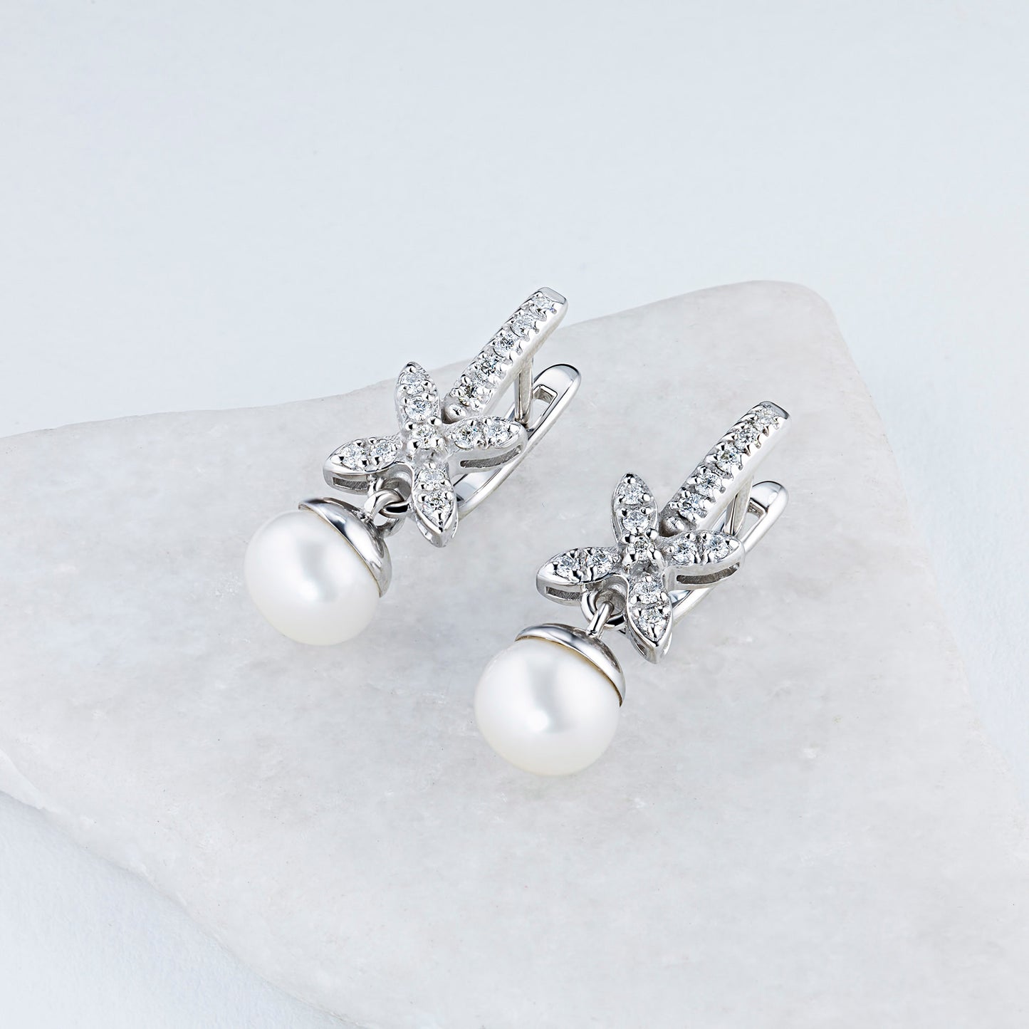 14K White Gold Earrings with Pearl and Natural Diamonds 6.970 CT.TW