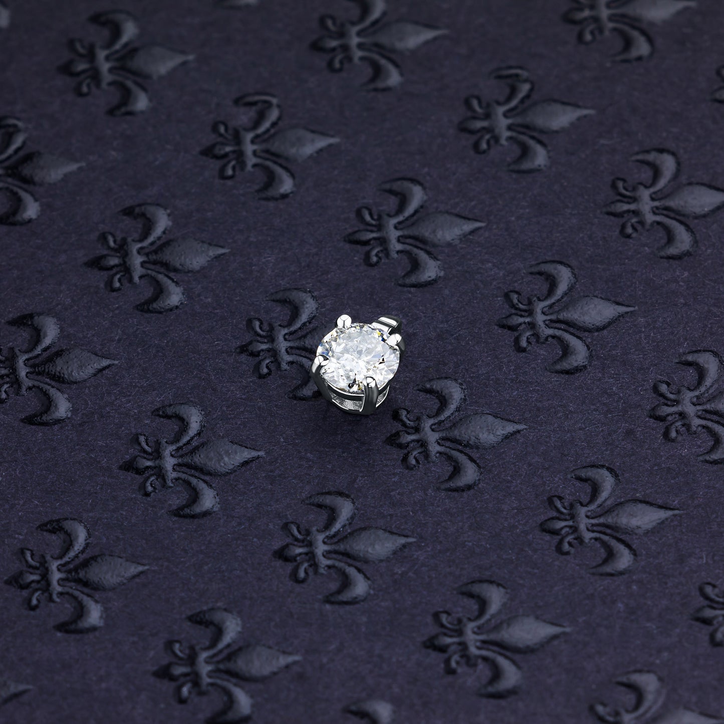14K White Gold Pendant with Natural Diamonds 0.300 CT.TW